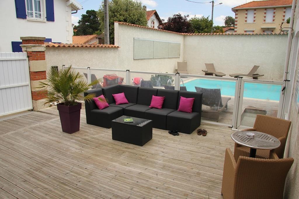 Hotel De La Plage Saint-Palais-sur-Mer Εξωτερικό φωτογραφία